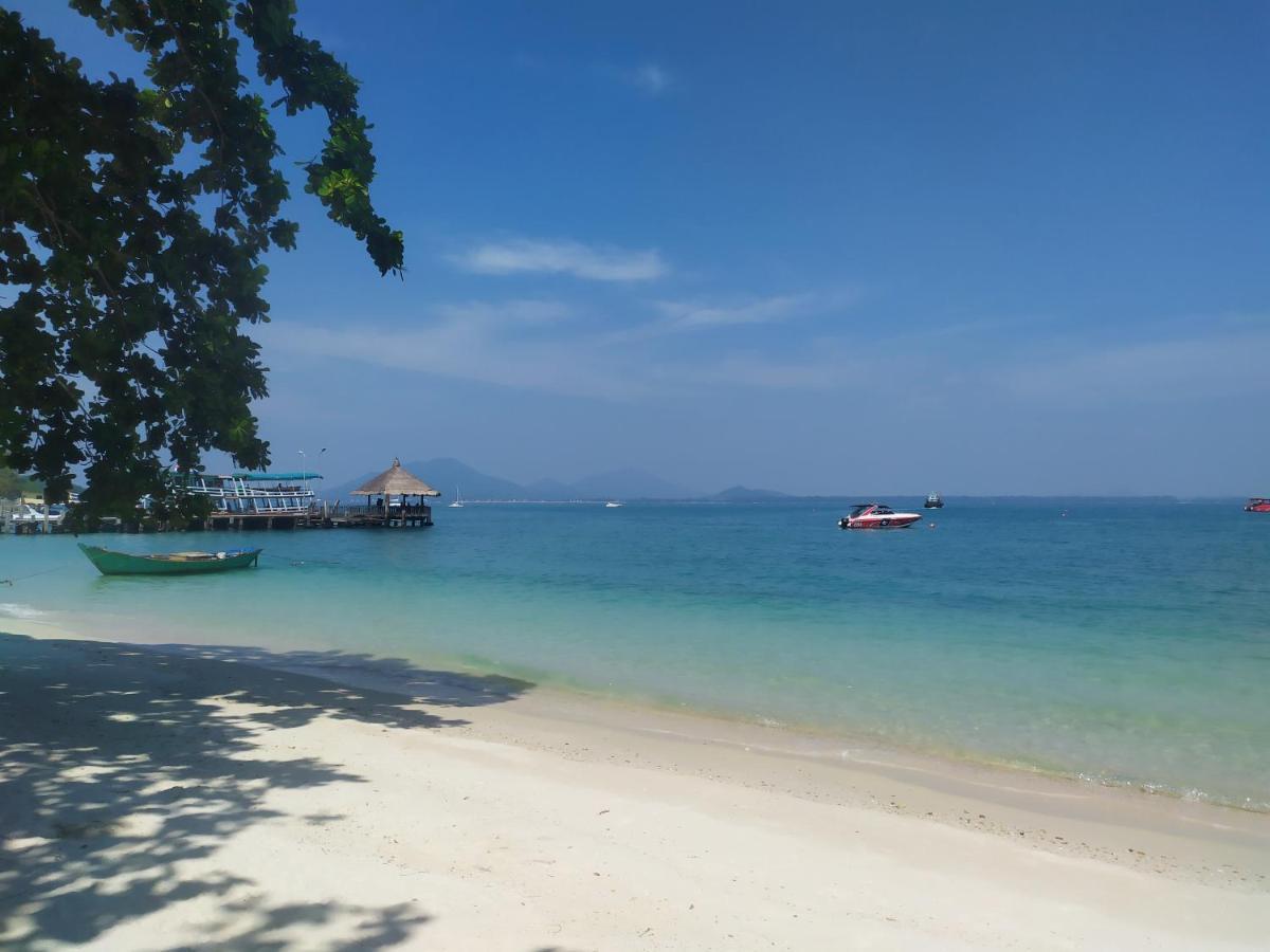 ミニー シービュー リゾート サメット島 エクステリア 写真
