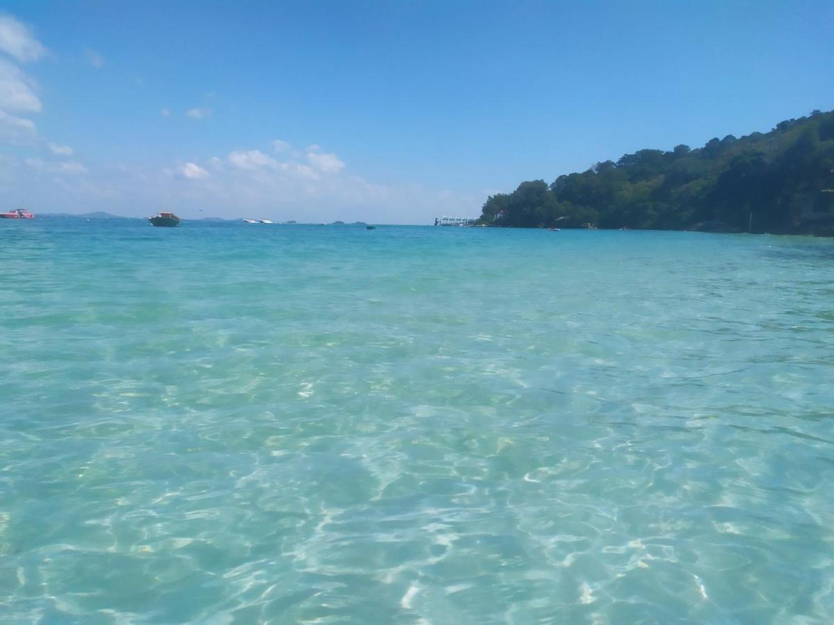 ミニー シービュー リゾート サメット島 エクステリア 写真