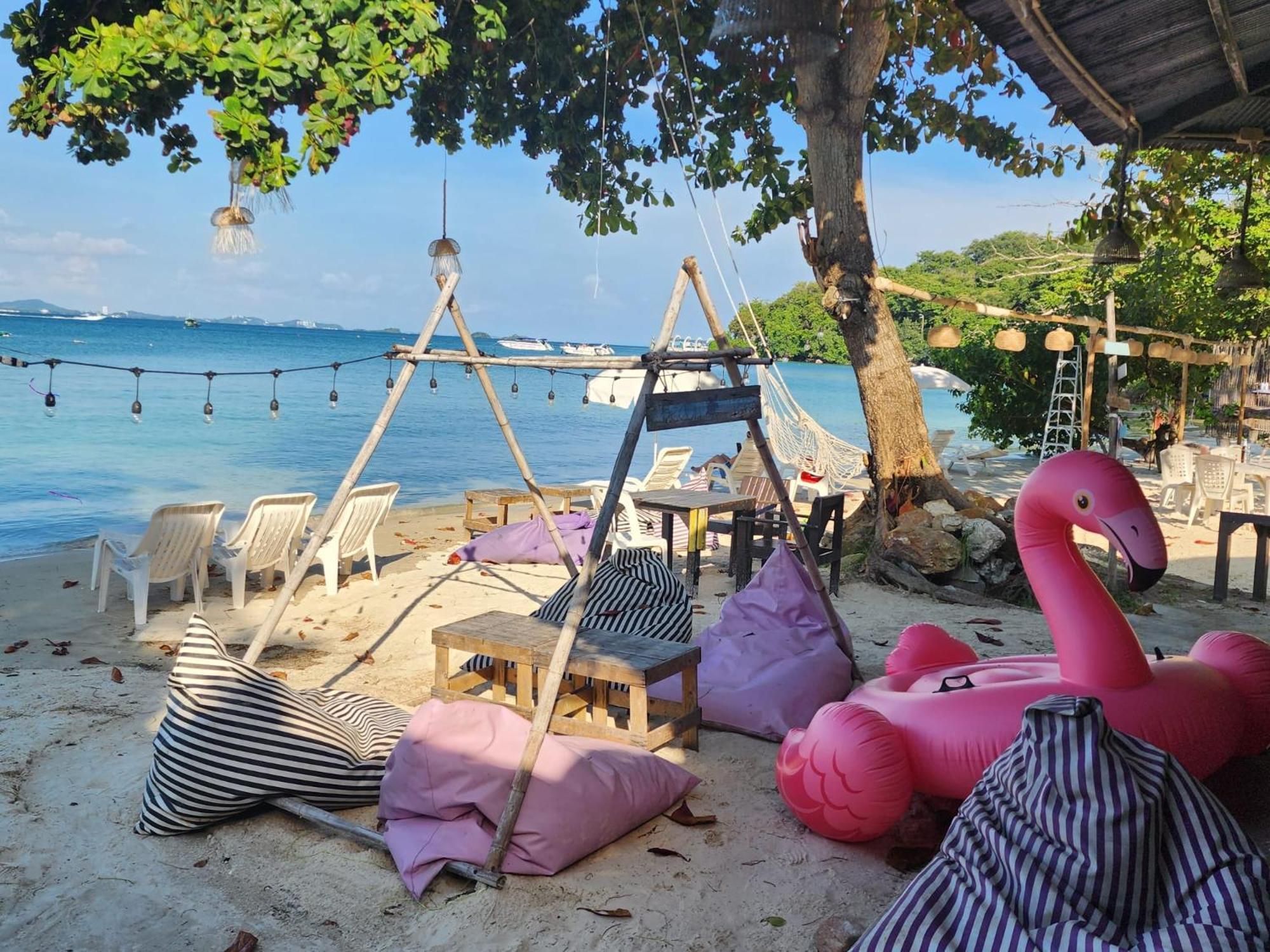 ミニー シービュー リゾート サメット島 エクステリア 写真